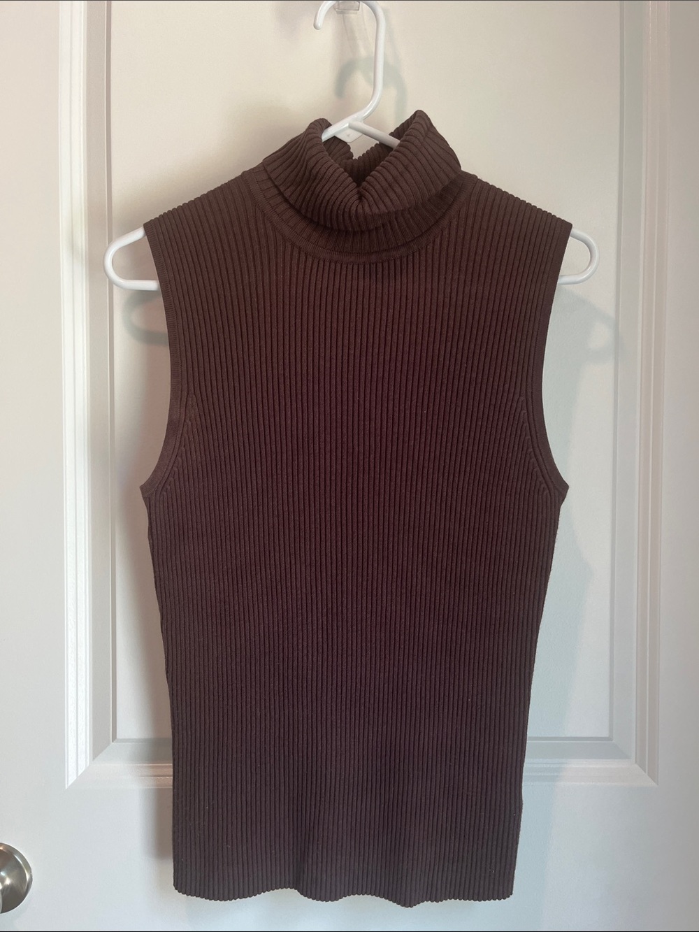 Ribbed Sleeveless Turtleneck Tank - Chocolate Brown